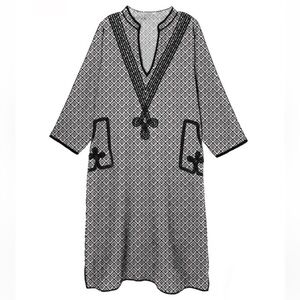 Baacal embroidered dress, tunic, coverup black white geo print -curvy 10/12 plus